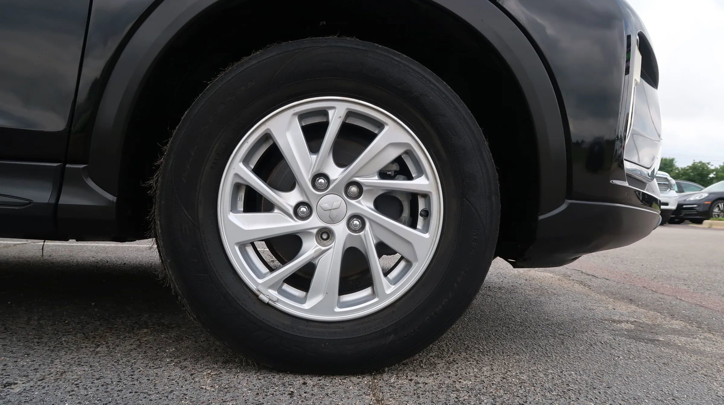 Used 2019 Mitsubishi Eclipse Cross ES image 51