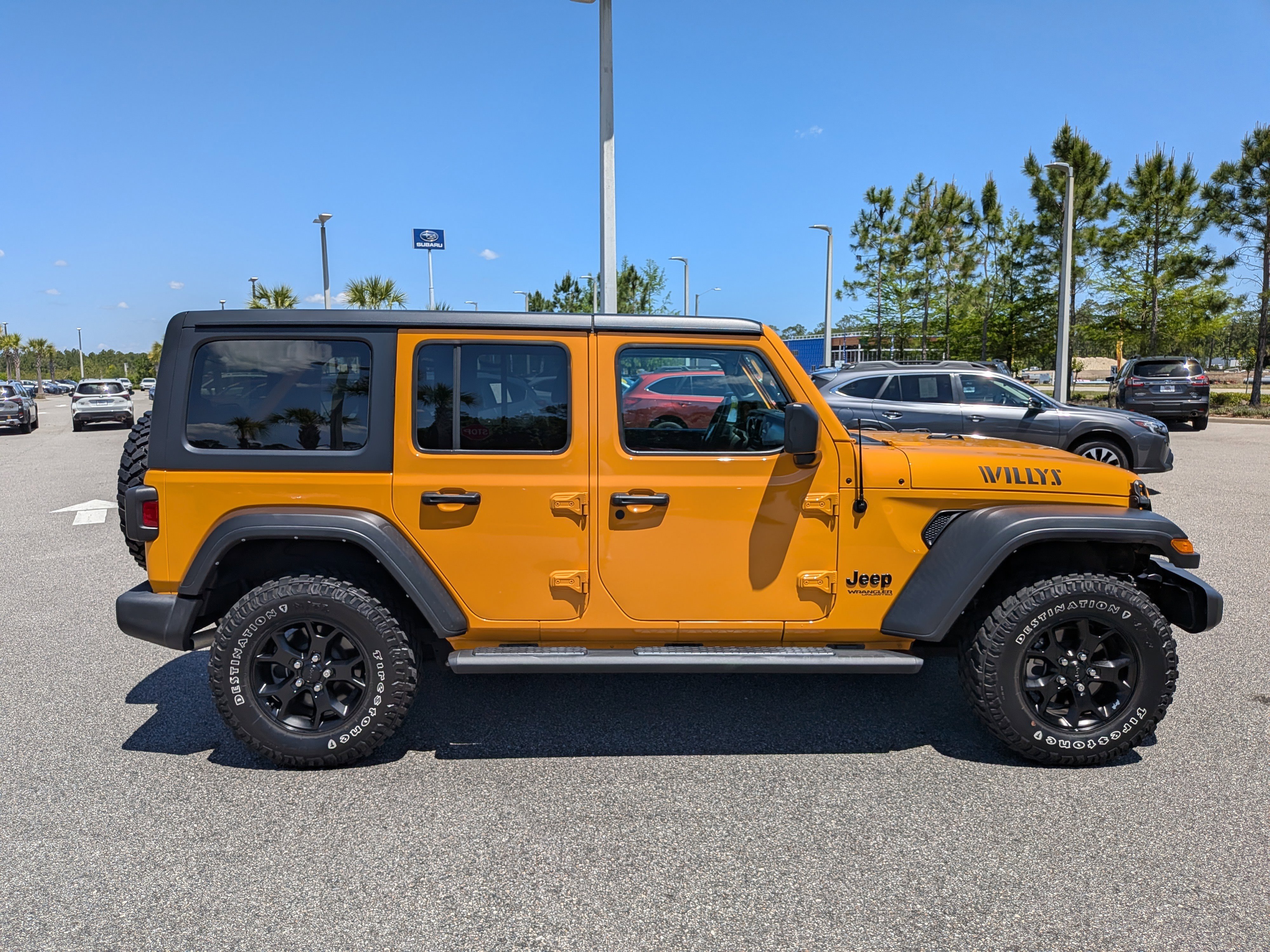 Used 2021 Jeep Wrangler Unlimited Sport AWD/4WD image 3