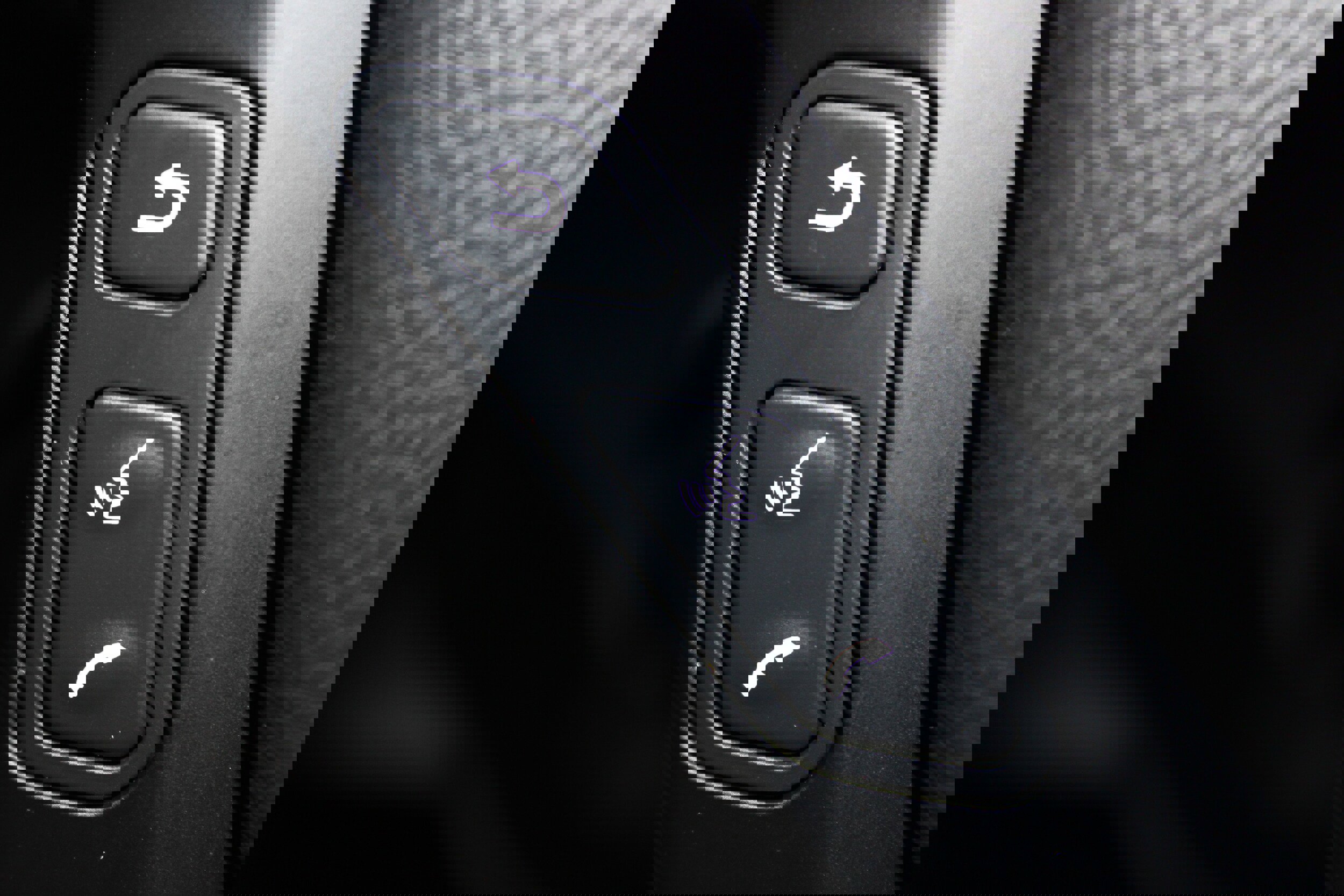 Used 2013 INFINITI G37 Journey w/ Premium Pkg image 18