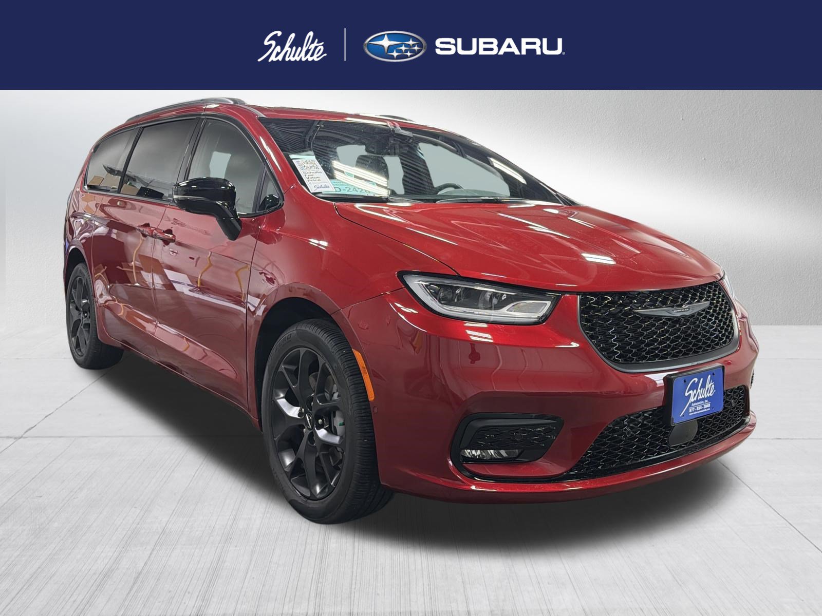 Used 2025 Chrysler Pacifica Limited