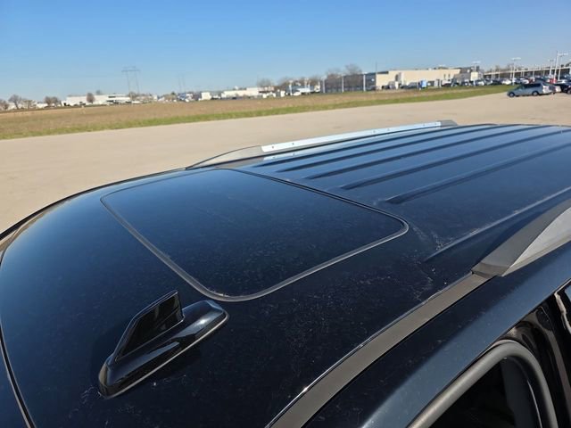 Used 2018 GMC Yukon Denali w/ Denali Ultimate Package image 27