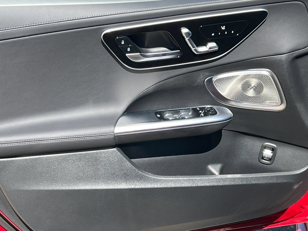 New 2026 Mercedes-Benz C 300 4MATIC Sedan image 12