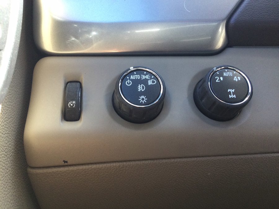 Used 2015 Chevrolet Tahoe LT image 42