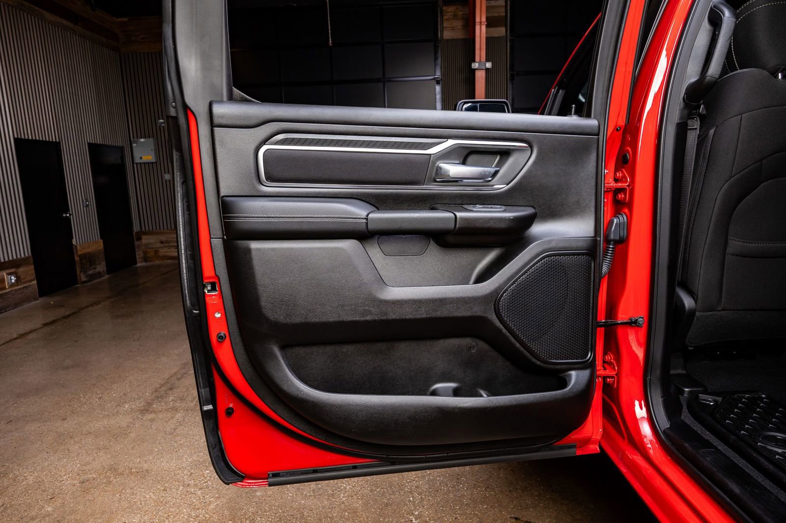 Used 2025 RAM 1500 Big Horn image 38
