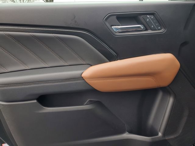 Used 2024 GMC Canyon AT4 w/ AT4 Premium Package image 11