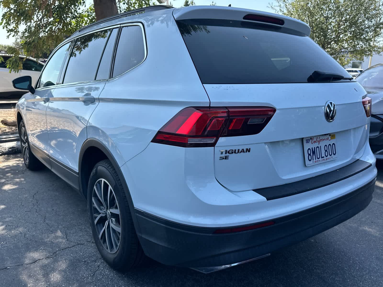 Used 2019 Volkswagen Tiguan SE w/ Panoramic Sunroof Package FWD image 6