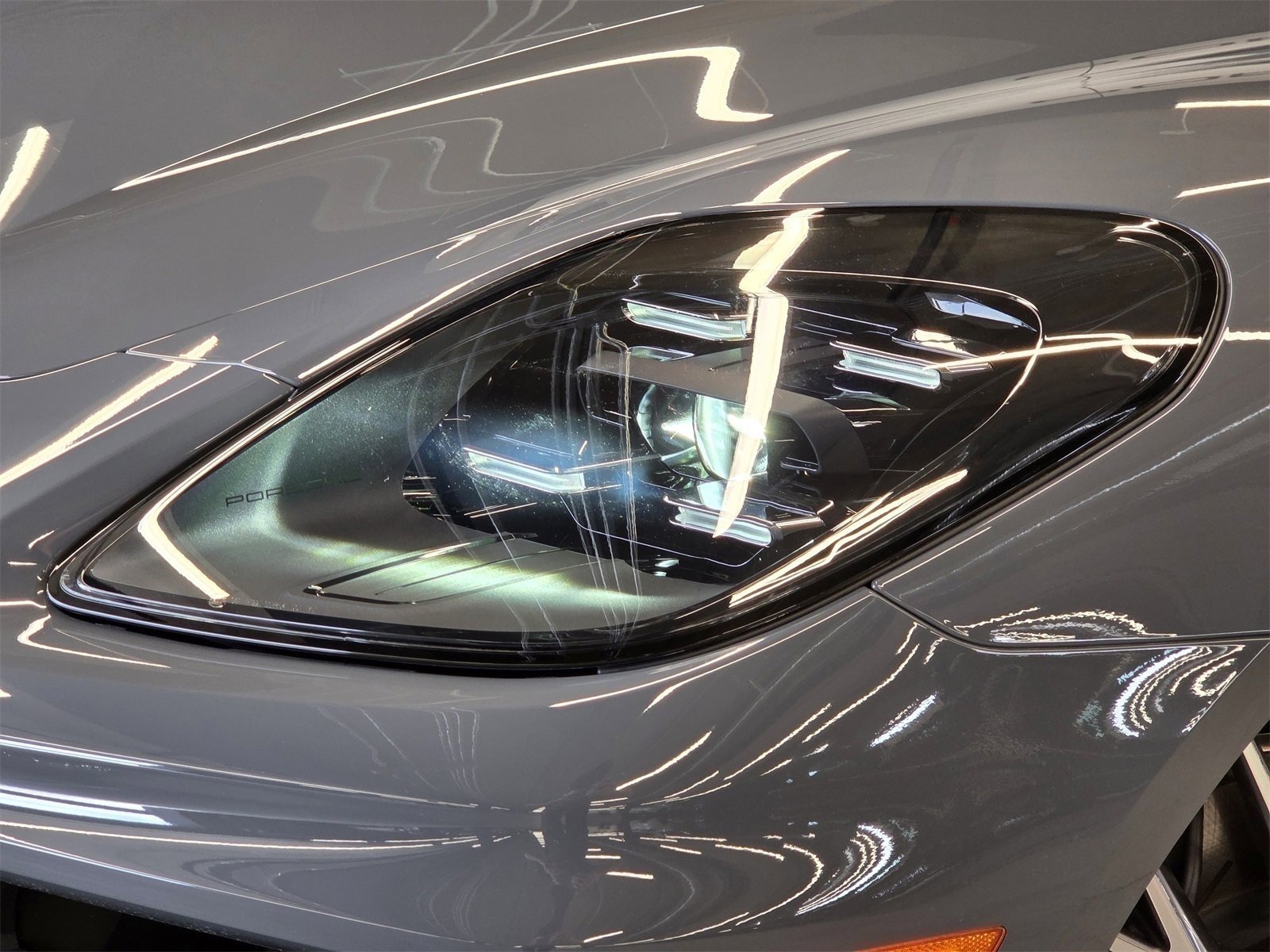 Certified 2025 Porsche Panamera image 26