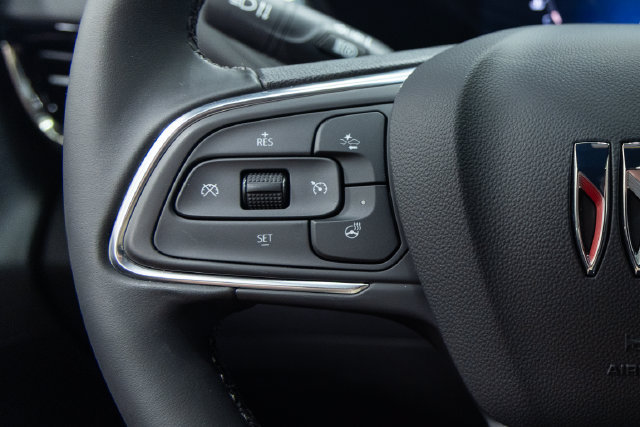 Used 2026 Buick Envista Avenir FWD image 15