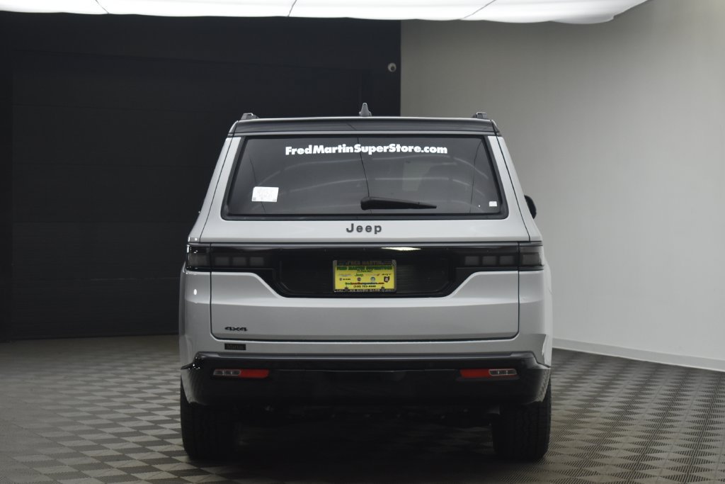 New 2027 Jeep Grand Wagoneer 4WD image 10