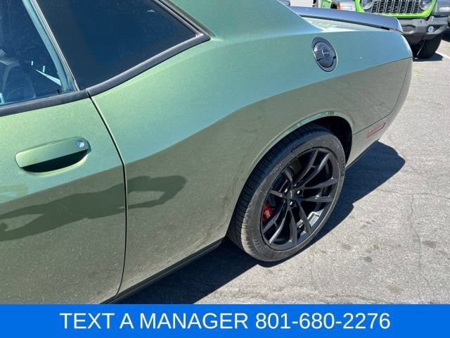 Used 2023 Dodge Challenger SRT Hellcat RWD image 6