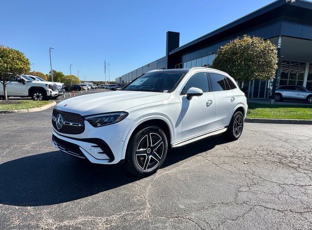 New 2027 Mercedes-Benz GLC 300 4MATIC image 5