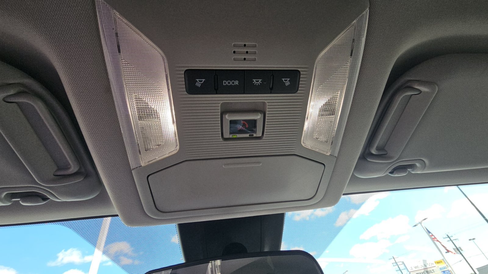 Certified 2025 Toyota RAV4 XLE AWD/4WD image 21