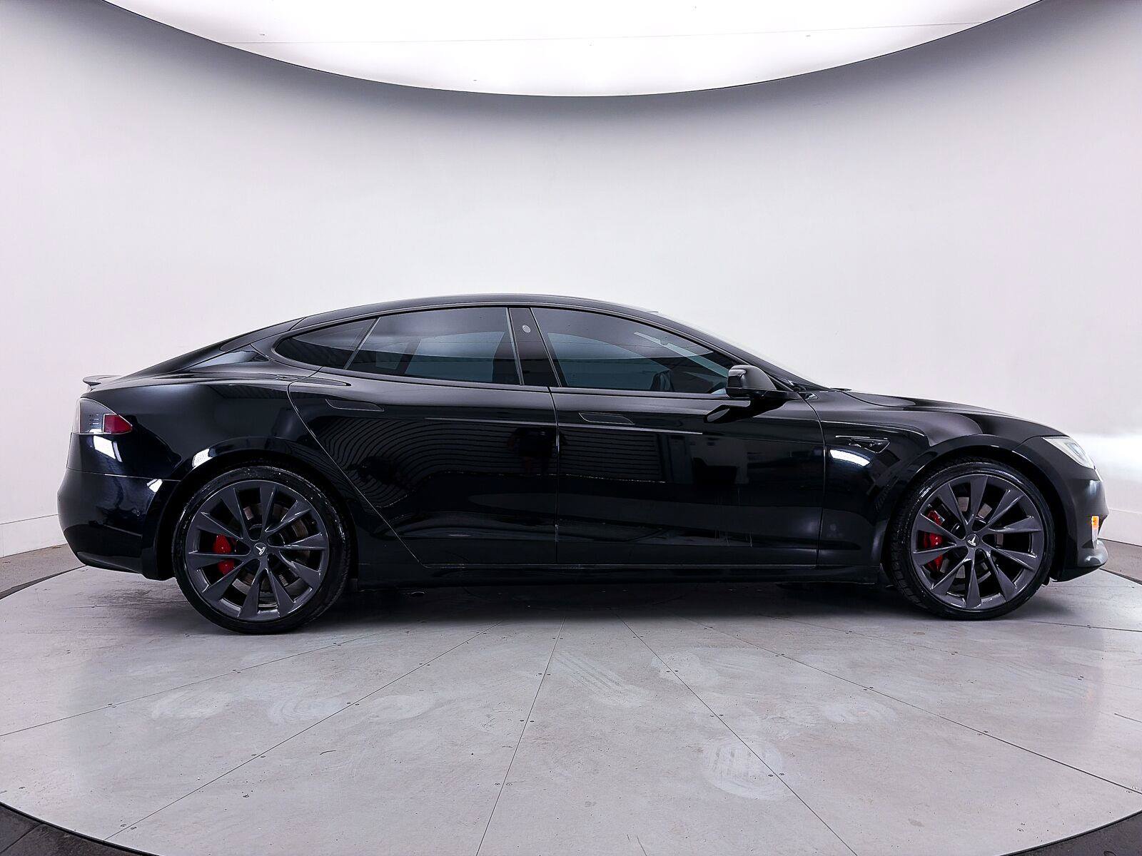 Used 2020 Tesla Model S Performance AWD/4WD image 34