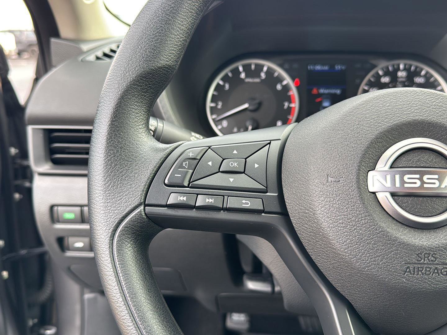 Used 2025 Nissan Sentra S w/ Trunk Package image 18