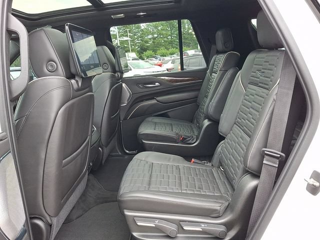 Used 2021 Cadillac Escalade Sport Platinum AWD/4WD image 8