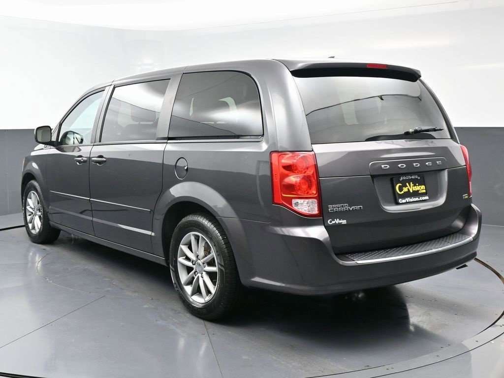 Used 2017 Dodge Grand Caravan SE image 7