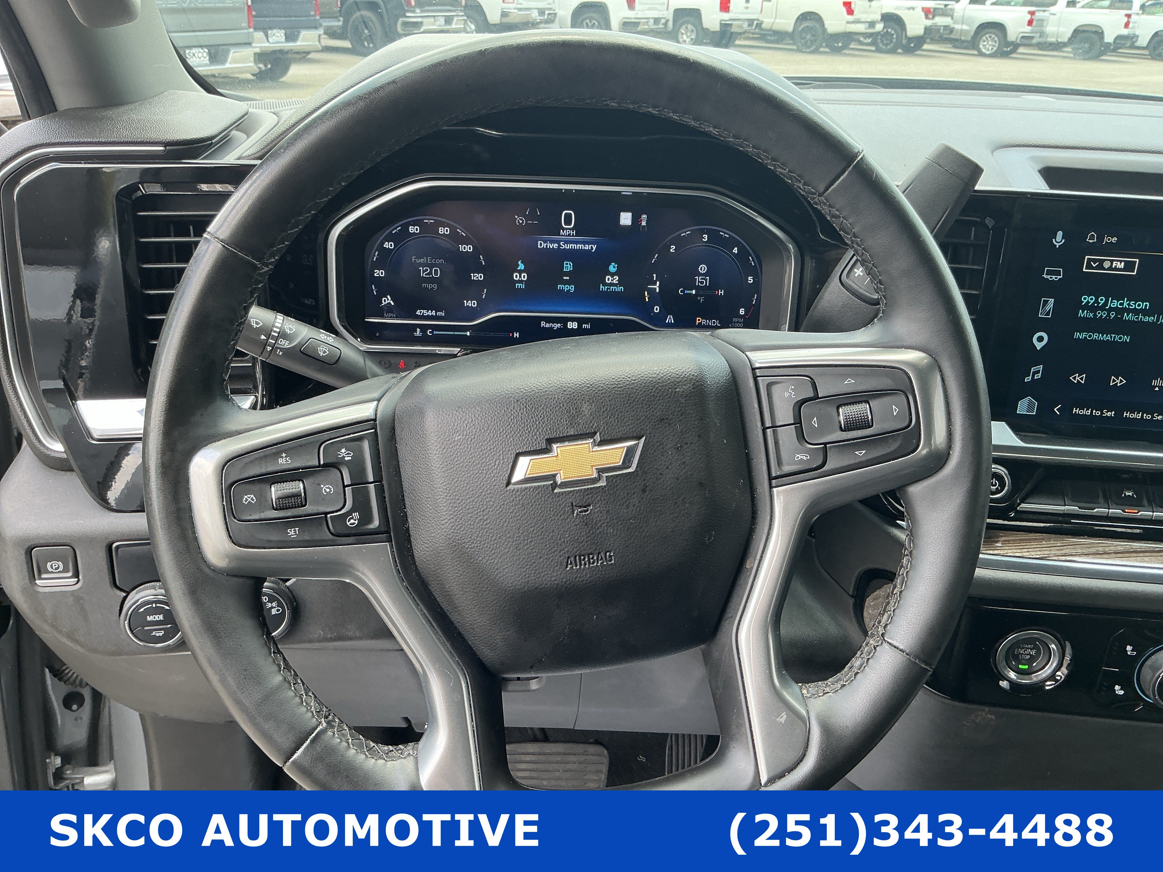 Used 2023 Chevrolet Silverado 1500 LT RWD image 18