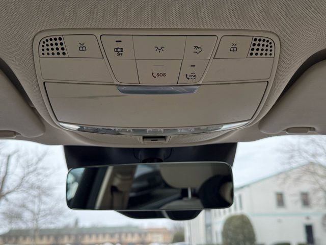 Used 2021 Mercedes-Benz GLC 300 4MATIC image 37