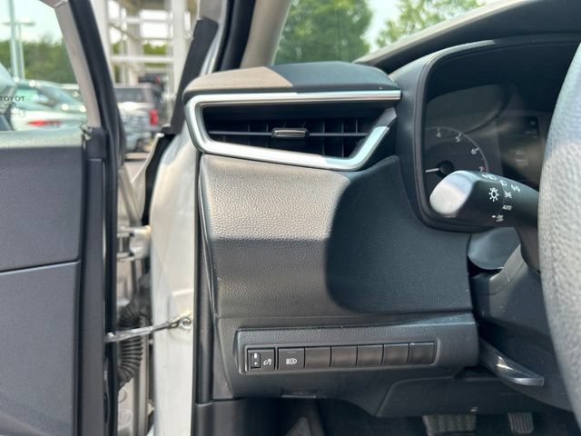 Used 2024 Toyota Corolla LE FWD image 28