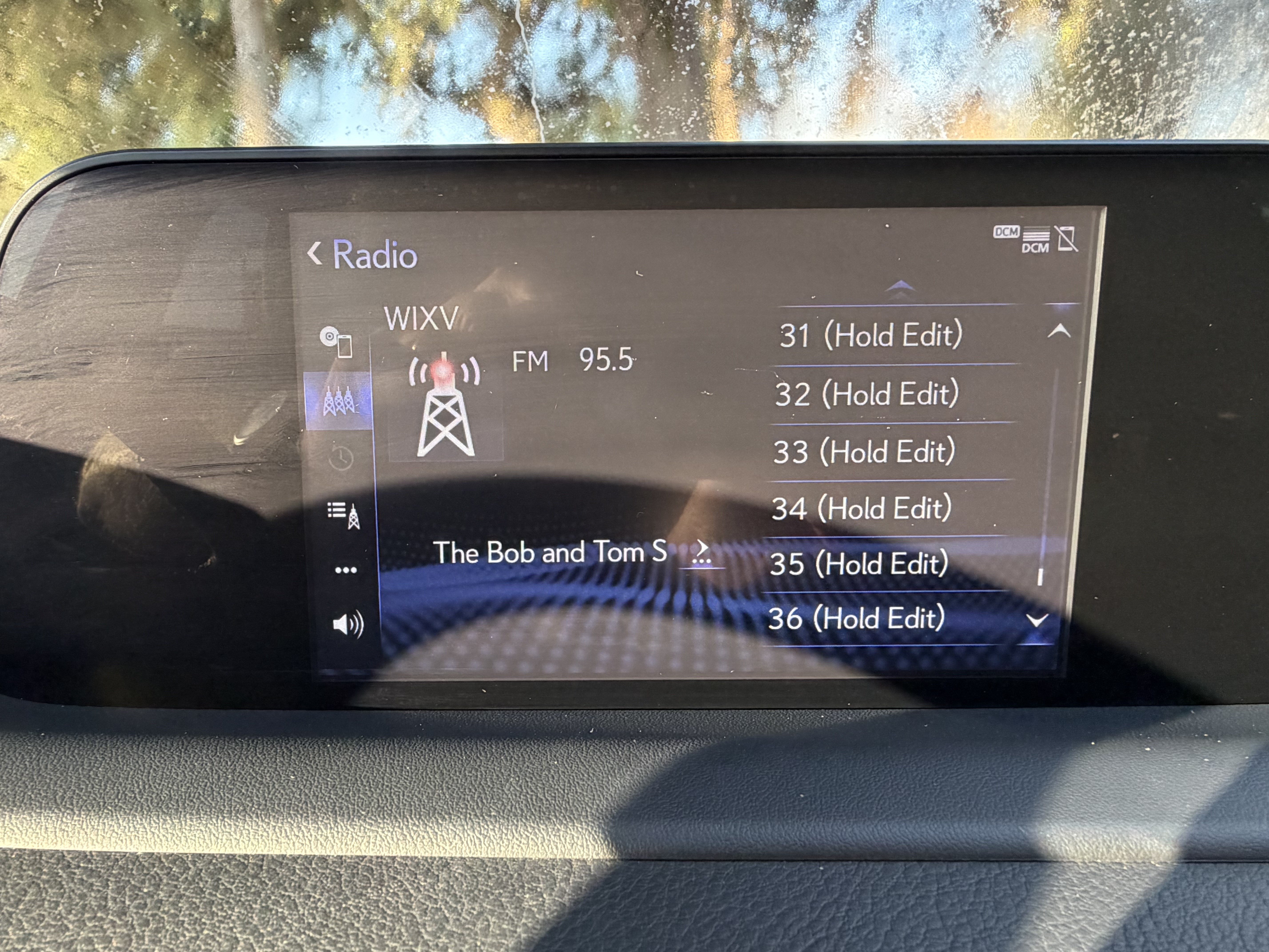 Used 2021 Lexus RX 350L FWD w/ Premium Package image 25