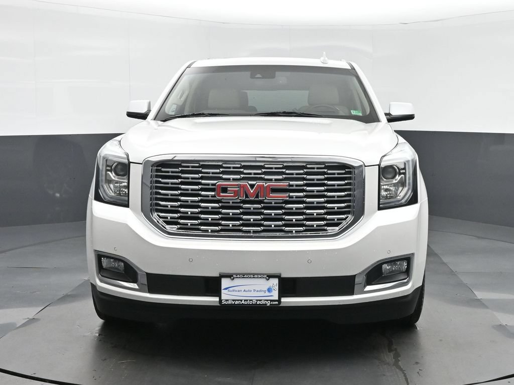 Used 2018 GMC Yukon Denali w/ Denali Ultimate Package AWD/4WD image 2