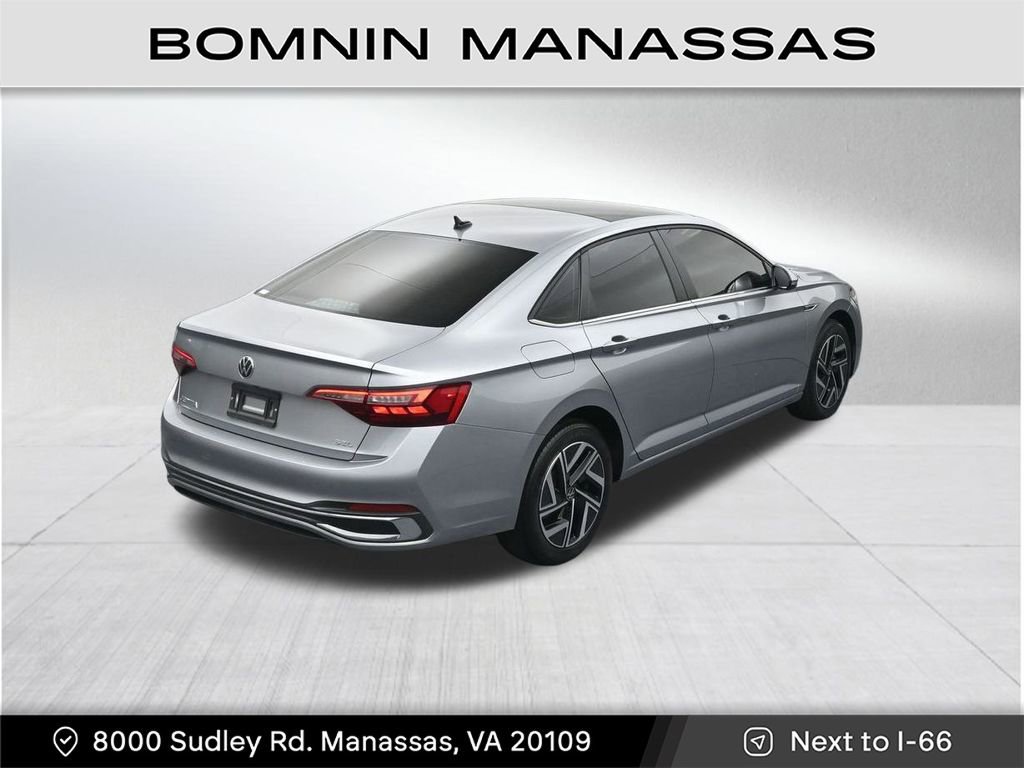 Used 2023 Volkswagen Jetta SEL image 21