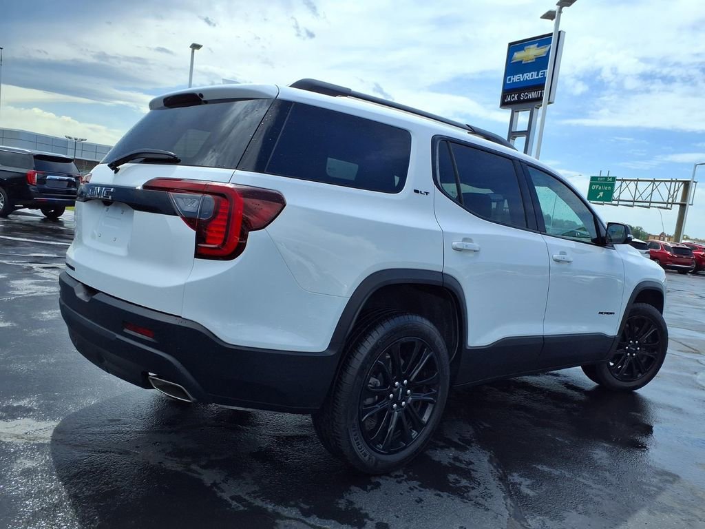 Used 2023 GMC Acadia SLT w/ Elevation Edition FWD image 35