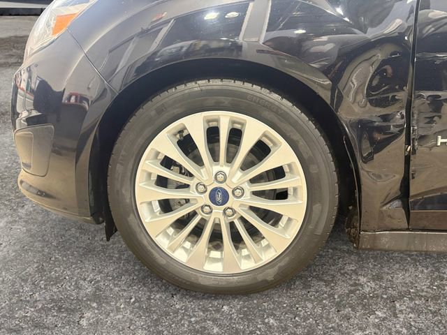 Used 2017 Ford C-MAX SE image 12