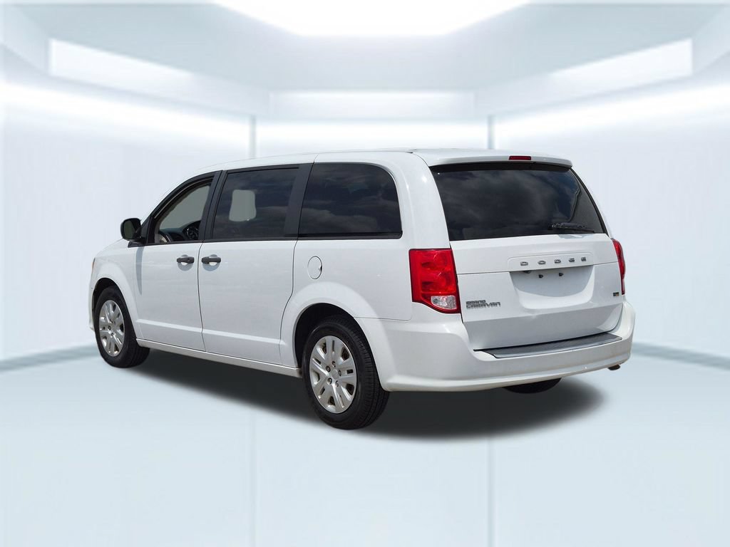 Used 2019 Dodge Grand Caravan SE FWD image 4