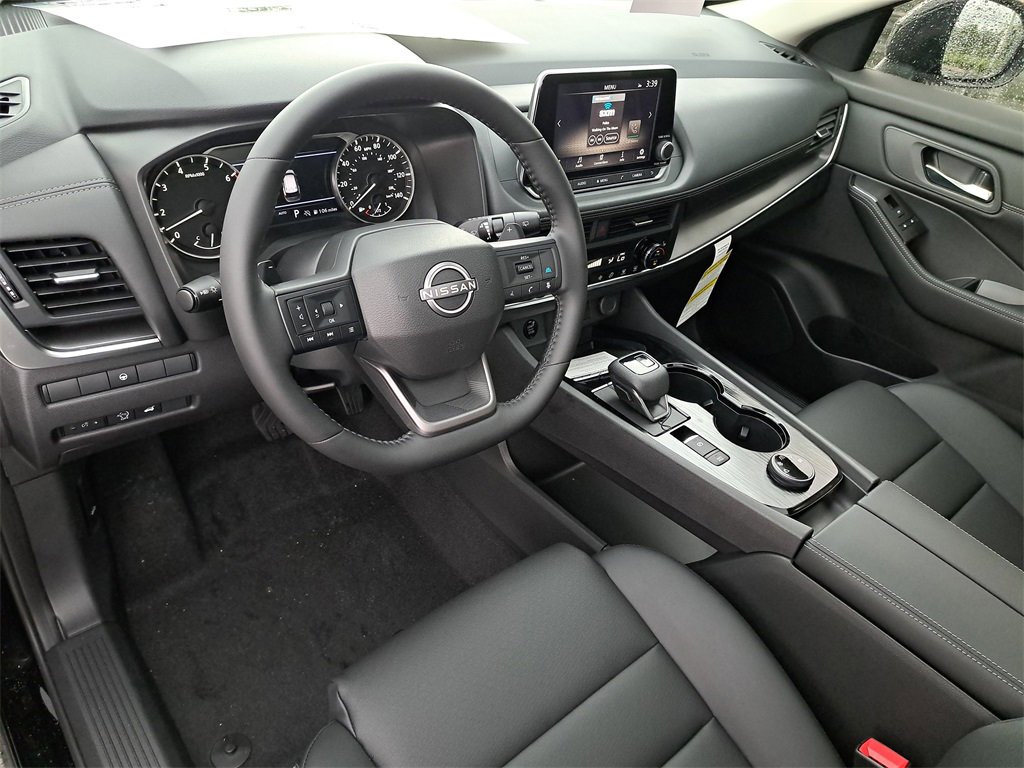 New 2026 Nissan Rogue SV image 18