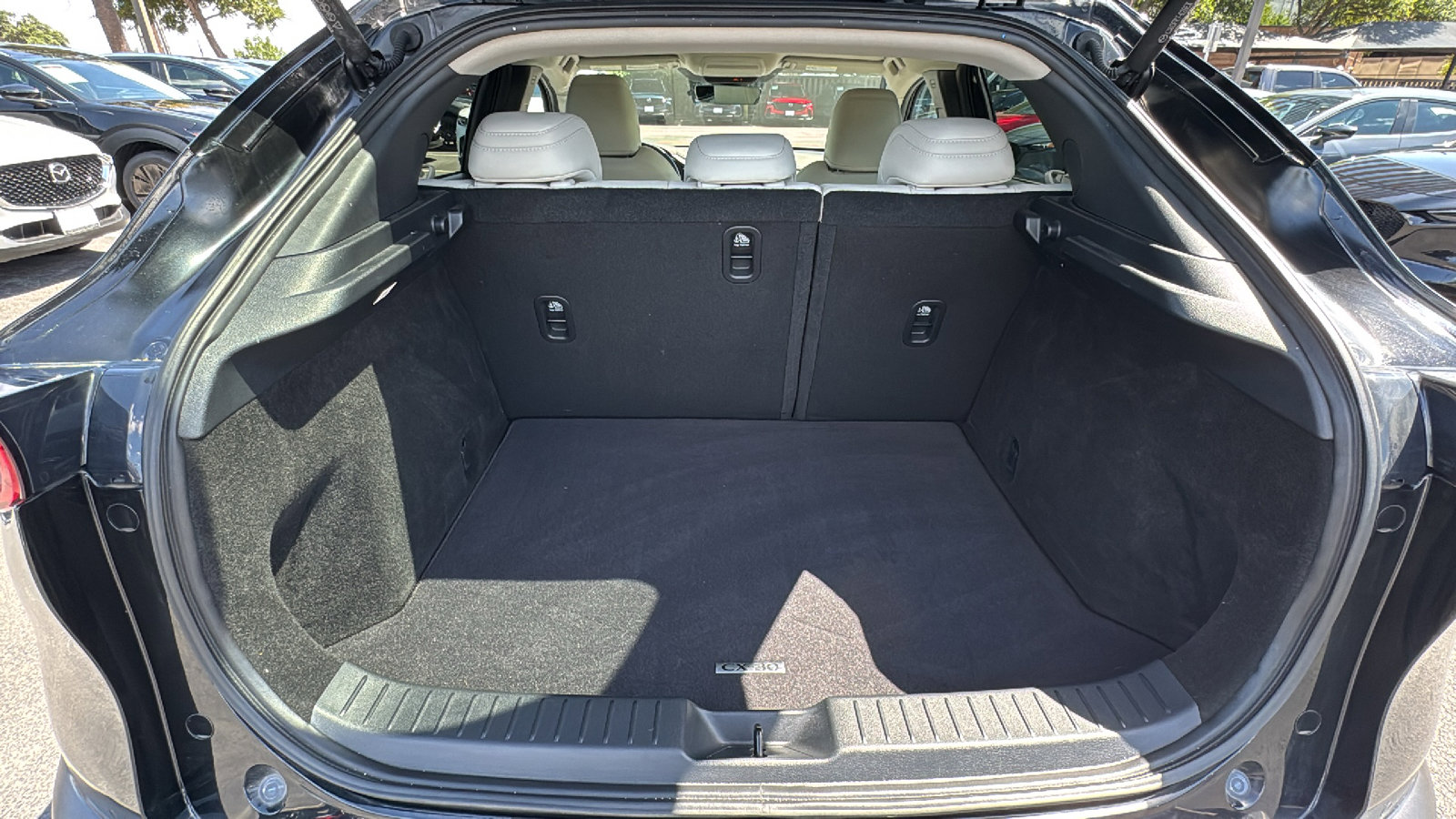 Certified 2023 MAZDA CX-30 2.5 Turbo w/ Premium Plus Pkg image 31
