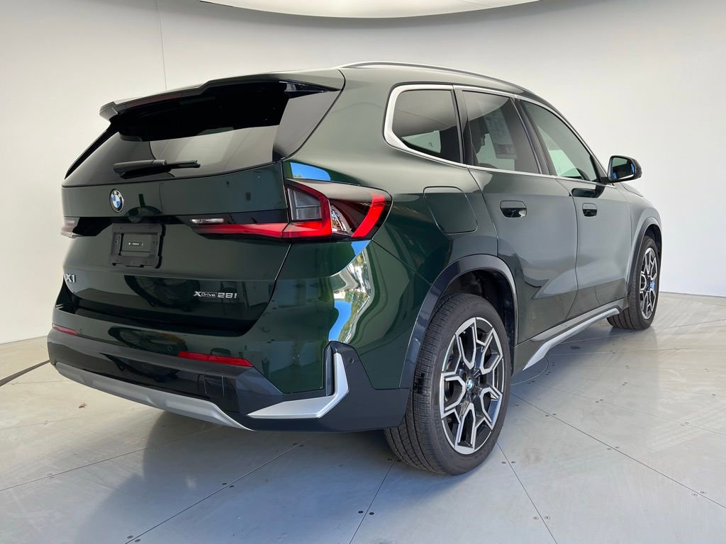 Certified 2025 BMW X1 xDrive28i image 3