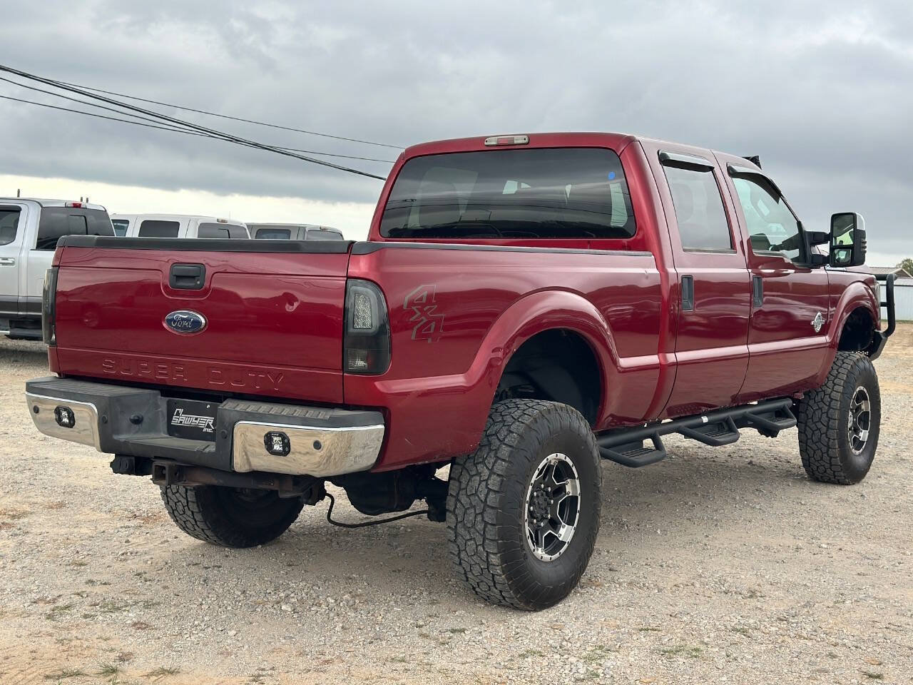 Used 2015 Ford F350 XLT w/ XLT Premium Package AWD/4WD image 6
