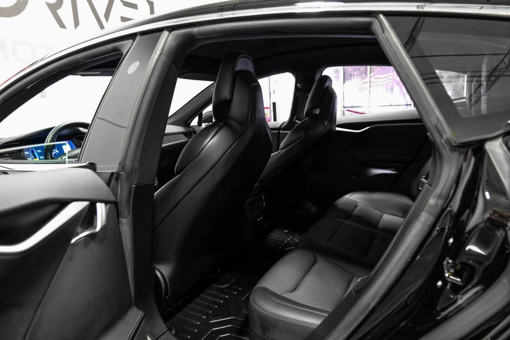 Used 2019 Tesla Model S 75D image 37