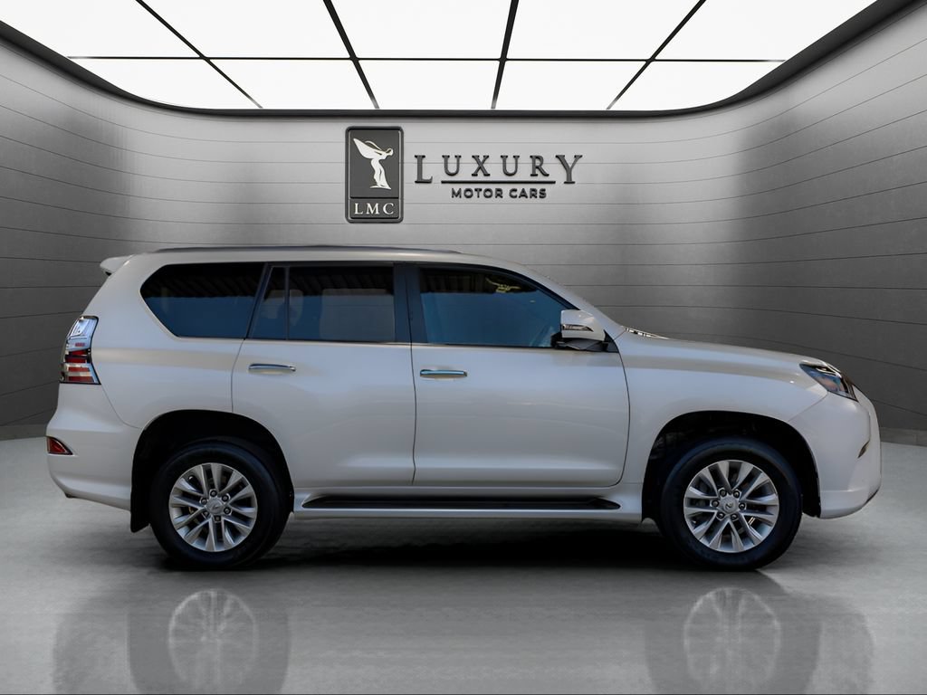 Used 2021 Lexus GX 460 Premium w/ Premium Package AWD/4WD image 9