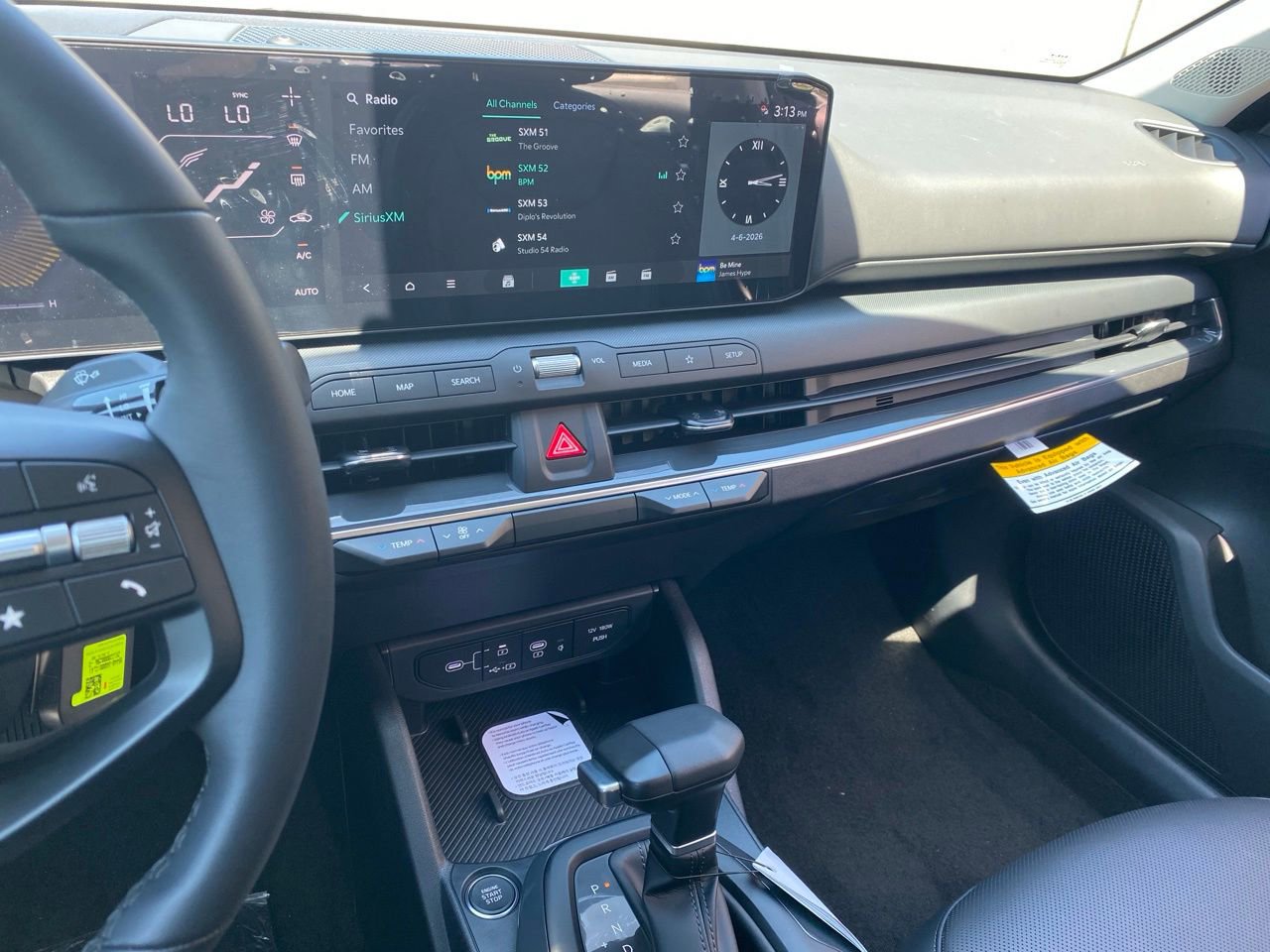 New 2026 Kia K4 EX image 19