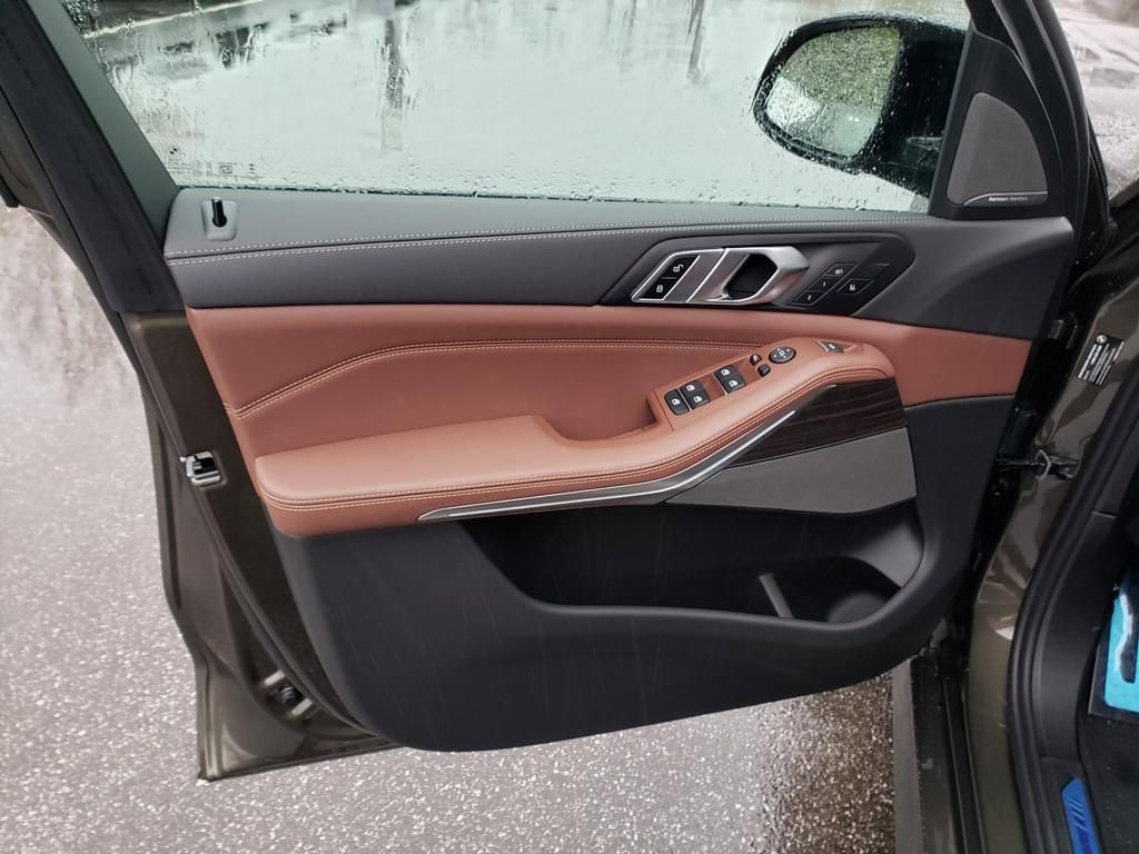 New 2026 BMW X5 M60i image 12