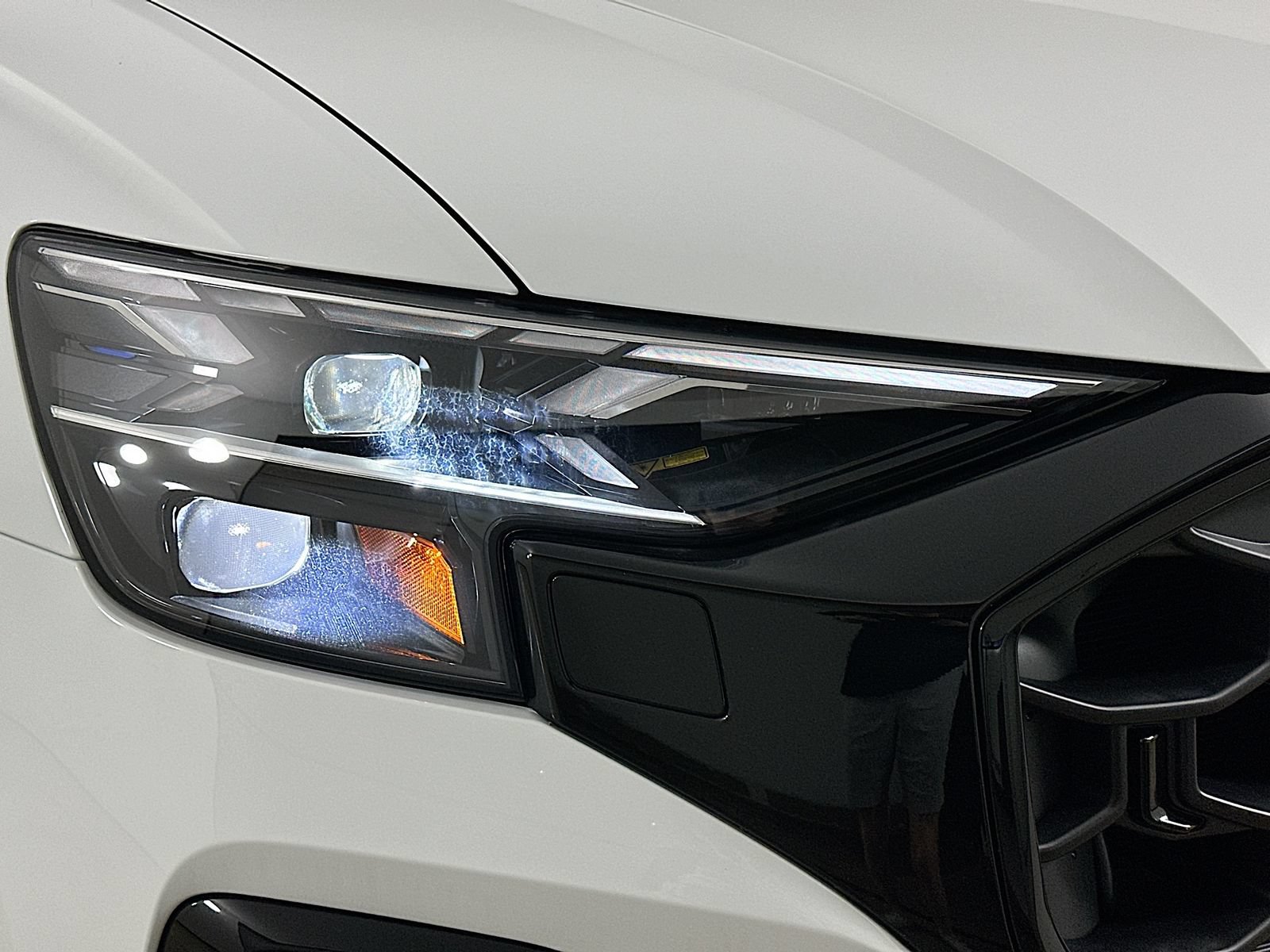 New 2026 Audi Q8 Prestige AWD/4WD image 10