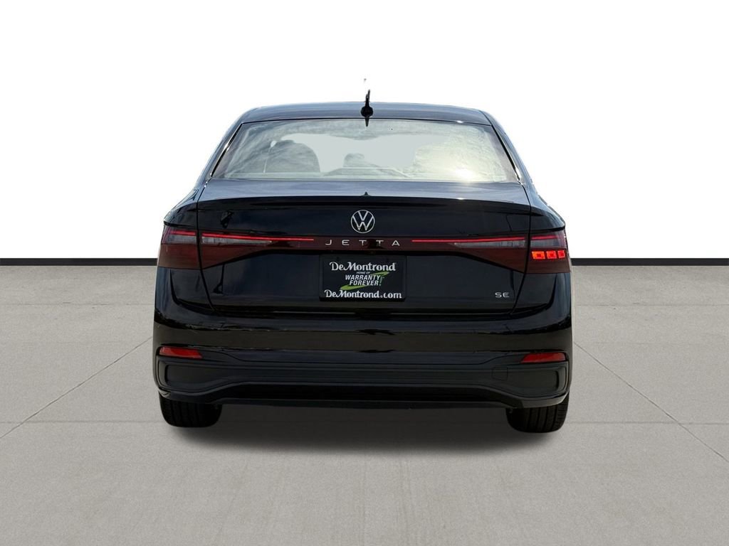 New 2026 Volkswagen Jetta SE image 6