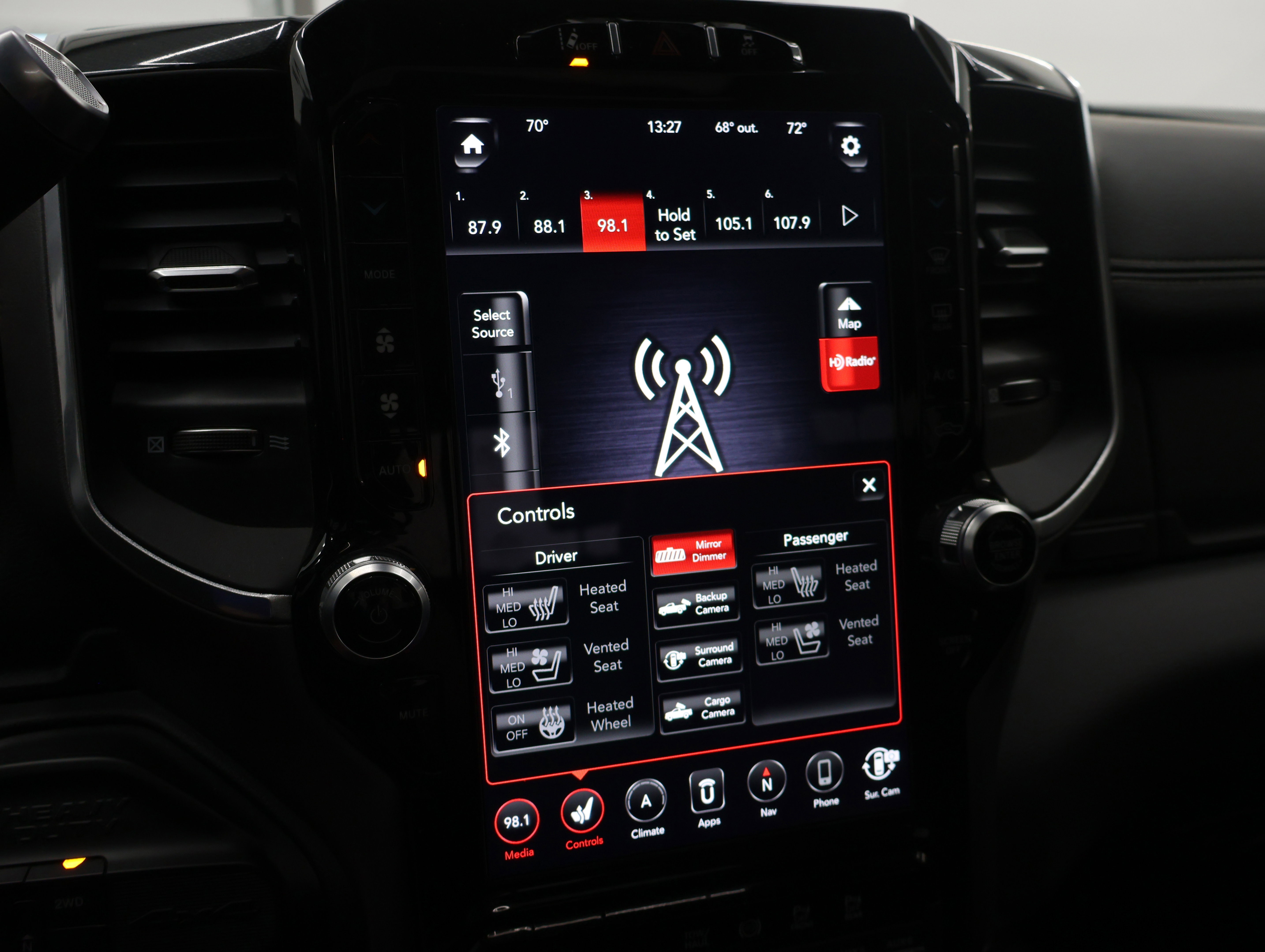 Used 2020 RAM 3500 Laramie AWD/4WD image 58