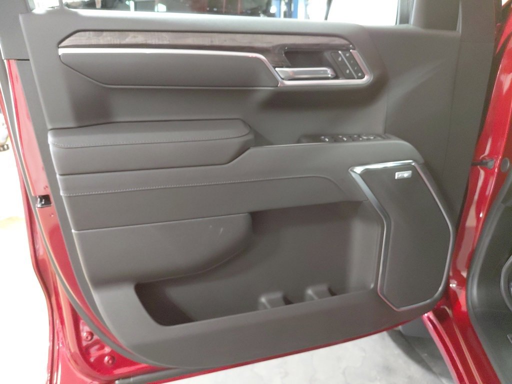 New 2026 Chevrolet Silverado 1500 LTZ image 4