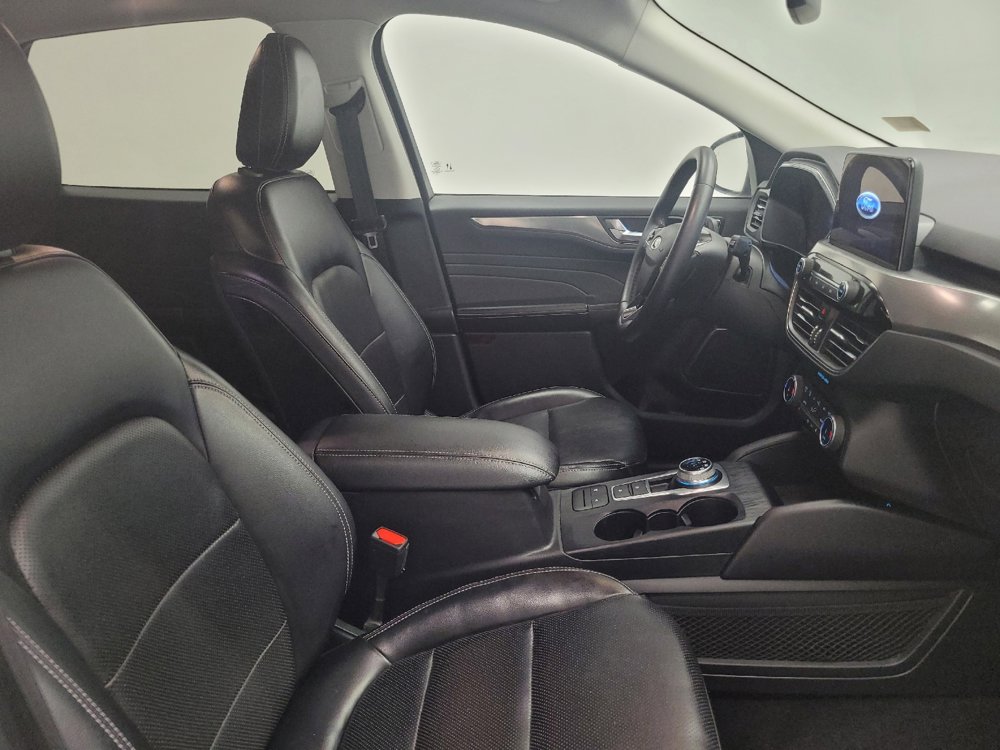 Used 2022 Ford Escape Titanium image 21