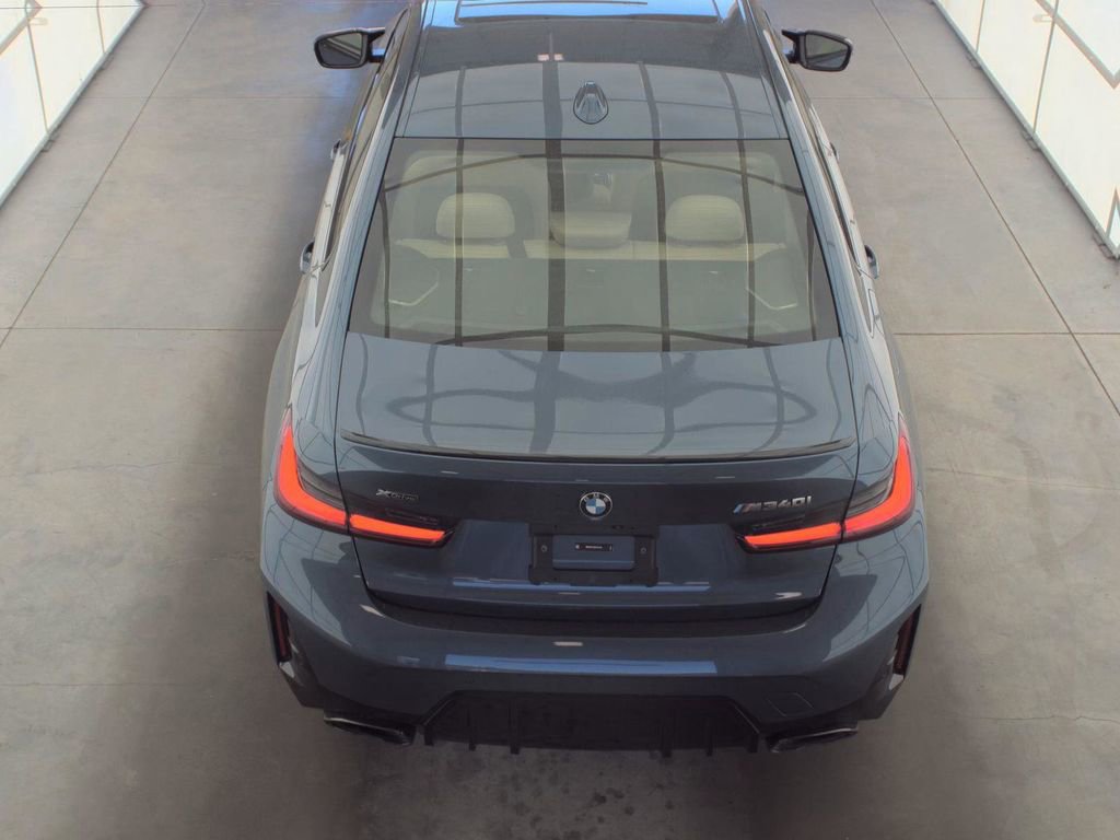 Used 2025 BMW M340i xDrive AWD/4WD image 8