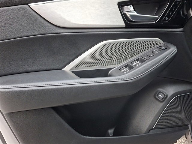 Certified 2023 Acura MDX SH-AWD image 13