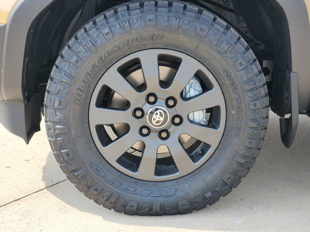 New 2027 Toyota Land Cruiser w/ Premium Package AWD/4WD image 10