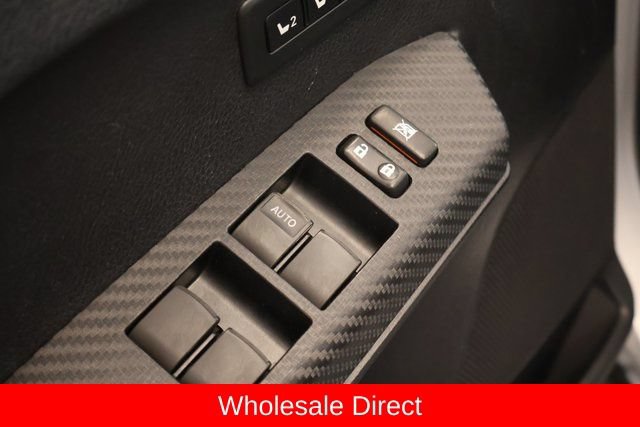 Used 2014 Toyota RAV4 Limited AWD/4WD image 10