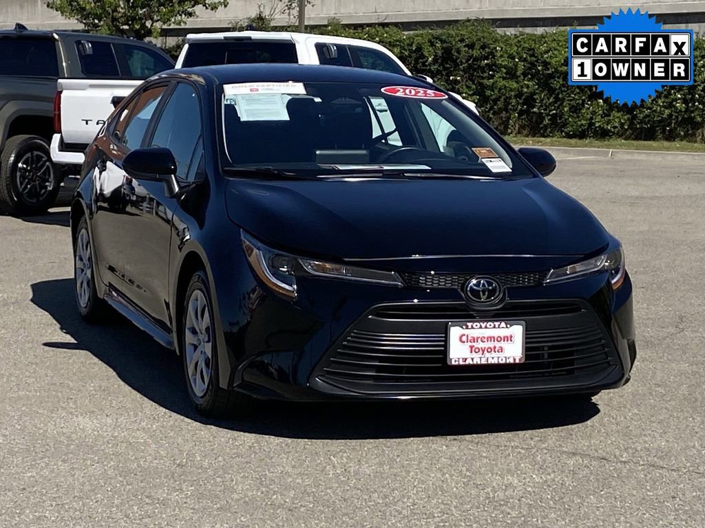 Certified 2025 Toyota Corolla LE image 46