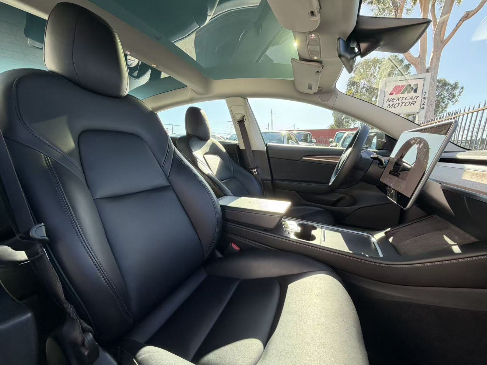 Used 2023 Tesla Model 3 Standard Range RWD image 9