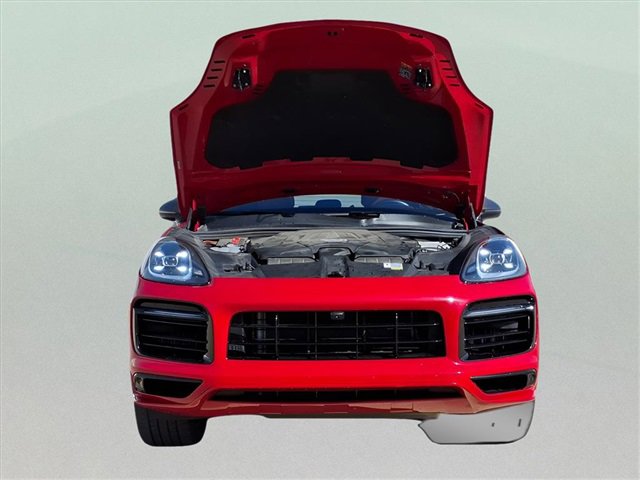 Used 2023 Porsche Cayenne Platinum Edition image 21