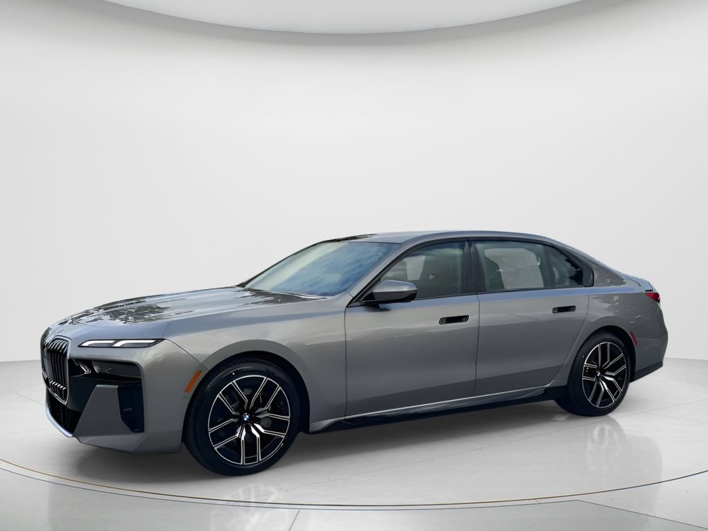 Certified 2026 BMW 740i w/ Premium Package RWD image 4